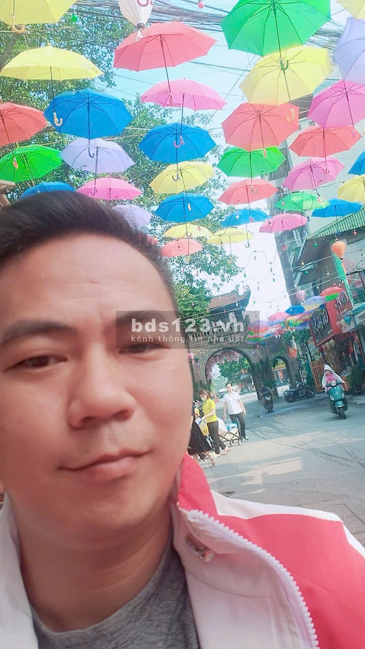  Bán nhà Đại Mỗ - N Từ Liêm, ô tô đỗ cửa, bãi đỗ cạnh nhà, mới kính koong đất rộng 60m, 6.5 tỷ