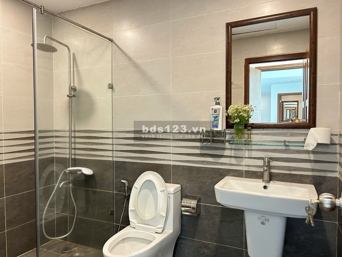 Saigon pearl, Nguyễn Hữu Cảnh, Bình Thạnh: 90m2, 2p ngủ, 2wc, Nt, 24tr