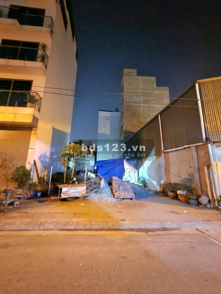 Chính chủ cần bán Mảnh Đất Phố Kẻ Tạnh, Giang Biên, diện tích 78m2. Giá 12.8 tỷ