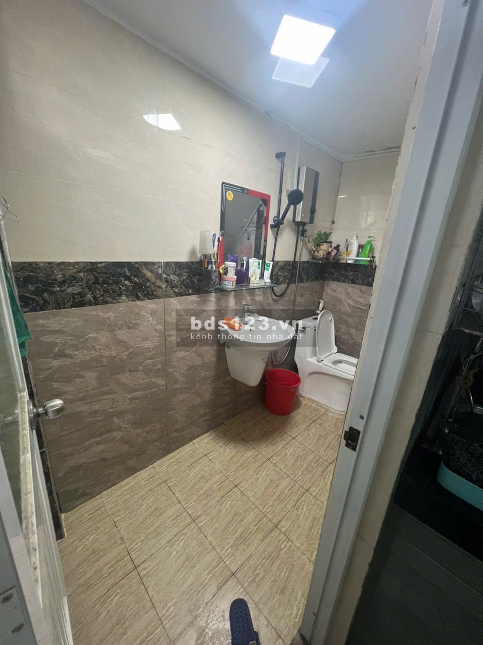 Bán nhà 1 trệt 1 lửng 56m2 (4x14m), 1.3tỷ, như bicosin Tân Thắng, Tân Bình, Dĩ An, Bình Dương