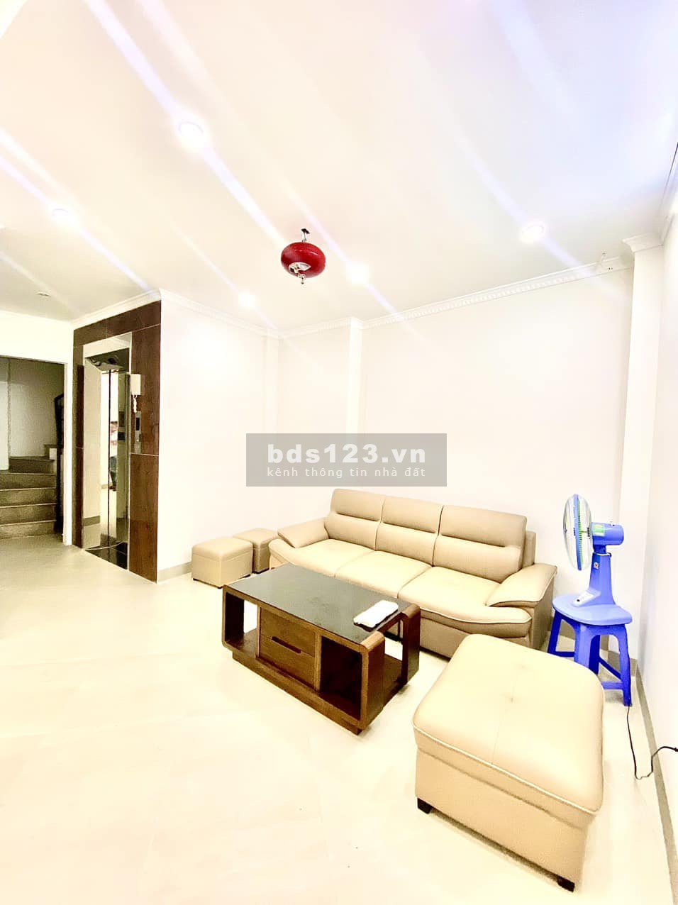 Siêu phẩm ngõ 33 Văn Cao, Ba ĐÌnh. 50m2, 7 tầng, 5m mặt tiền. 11,5 tỷ (thương lượng)