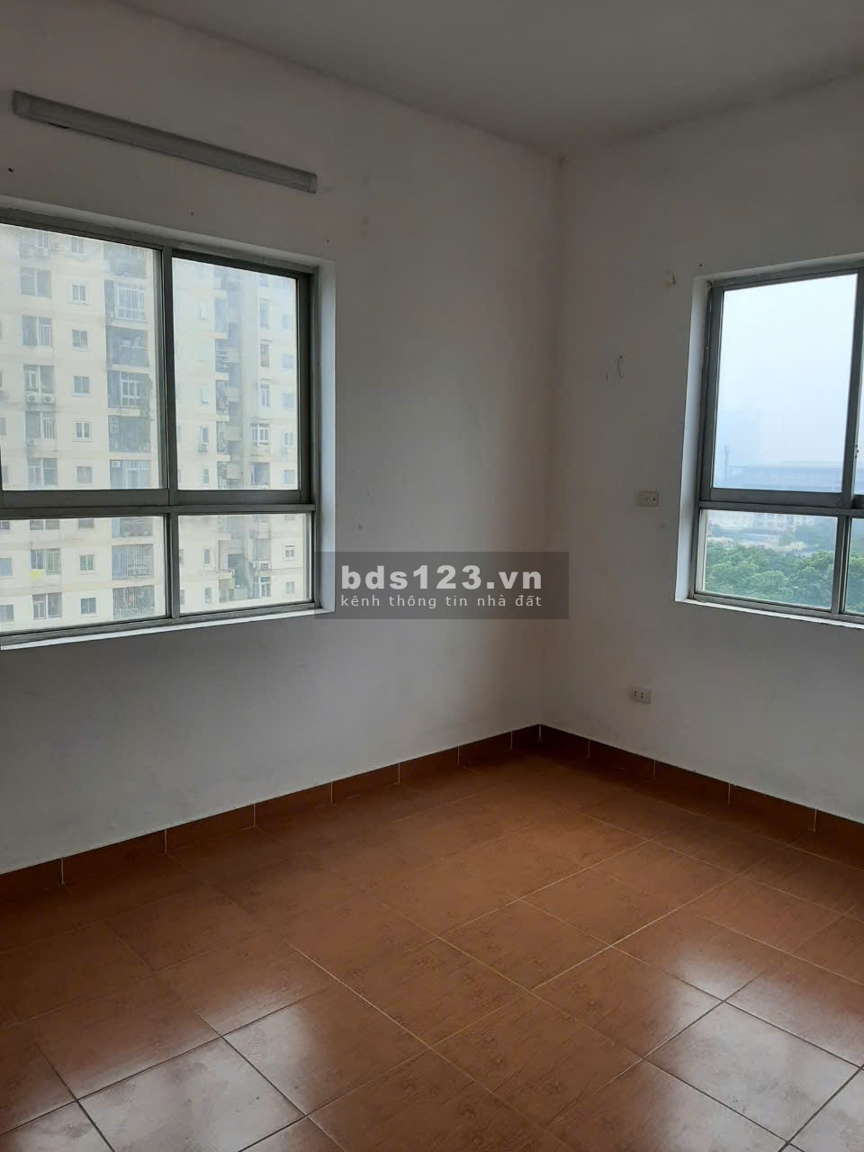 Cho thuê căn hộ tầng 8 chung cư tòa B6C, phố Nguyễn Chánh KĐT Nam Trung Yên, Trung Hòa, Cầu Giấy, HN