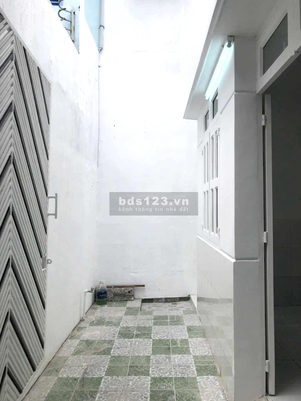 Bán nhà quận 6 đường Hậu Giang - Nở hậu tài lộc - 2 Tầng đúc - 3.95 tỷ
