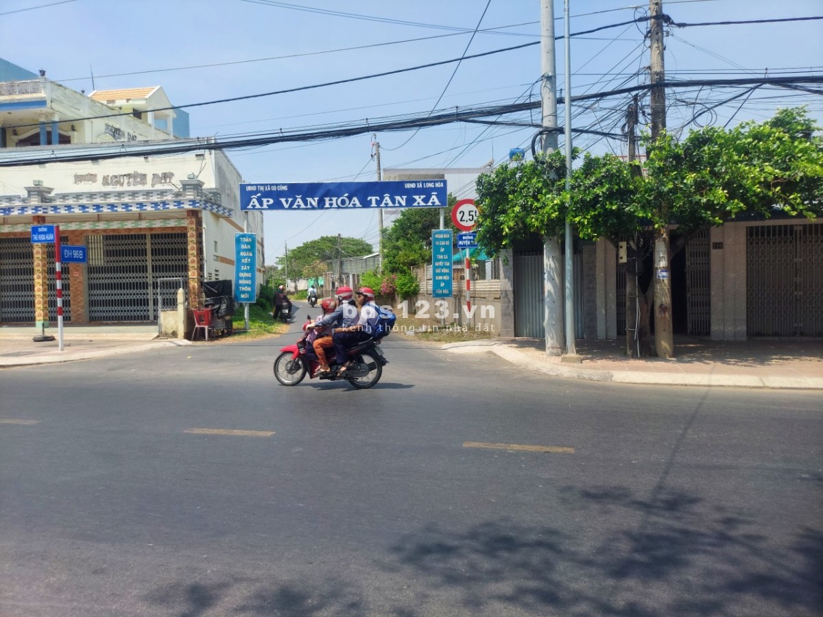 Bán đất thổ cư 2 mặt tiền tại P. Long Hòa,TP Gò Công, Tiền Giang