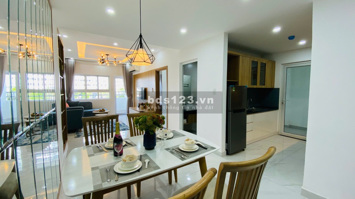 Bán nhanh căn hộ 2pn 84m2 ở liền chỉ thanh toán 450 triệu