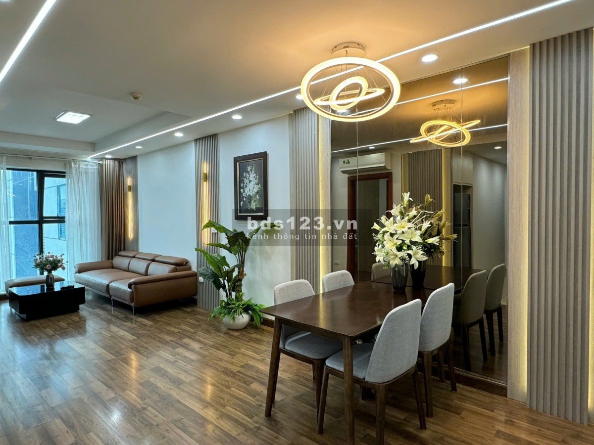 Chính chủ cẩn bán căn hộ chung cư 87m2 tòa N07 Thành Thái, Dịch Vọng, Cầu Giấy