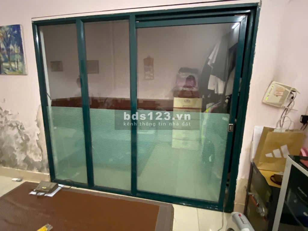 Bán nhà trung tâm Ngọc Lâm, Long Biên, Hà Nội cách 10m ra đường ô tô thông, vị trí hiếm