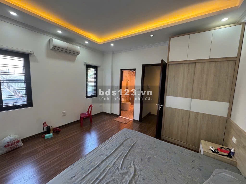 Siêu phẩm nhà mặt phố Ngọc Lâm, 36/40m2, đẳng cấp nhất phố, có thang máy