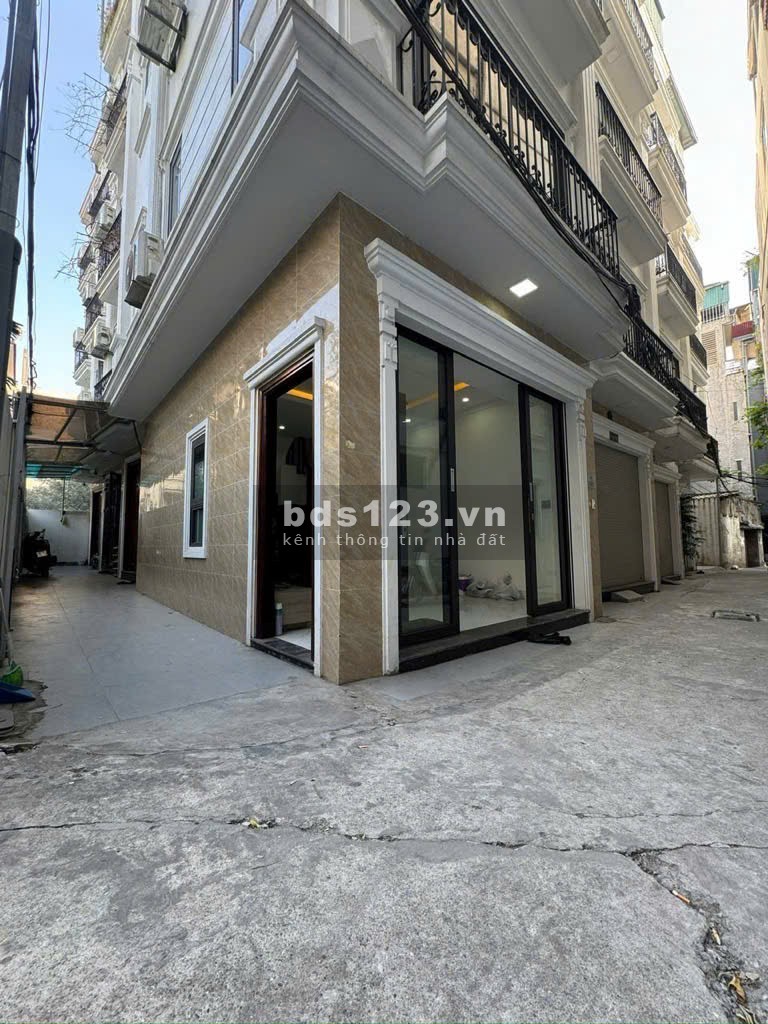 Siêu phẩm nhà mặt phố Ngọc Lâm, 36/40m2, đẳng cấp nhất phố, có thang máy