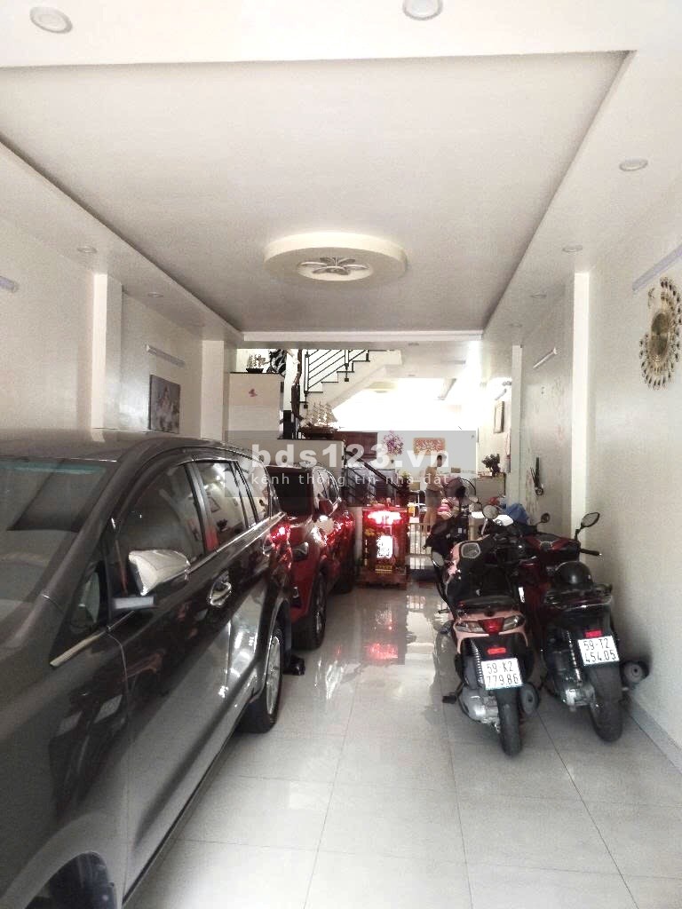 Bán nhà mặ tiền quận 6 - 4 Tấm mới đẹp - Khu Bình Phú - Có vỉa hè rộng rãi - 13.8 tỷ