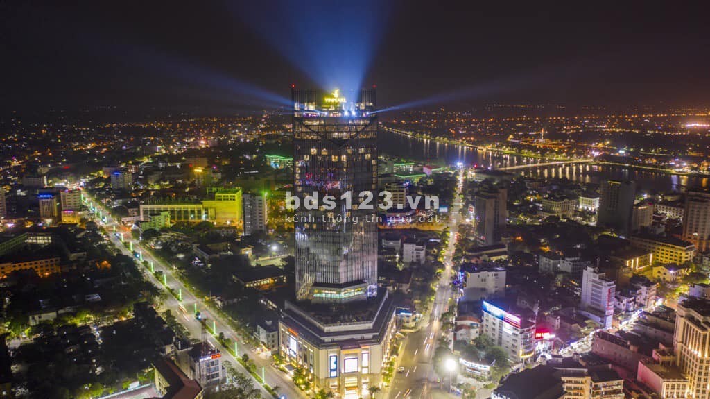 VIP - Bán nhà mặt tiền đường Hà Nội trung tâm TP Huế