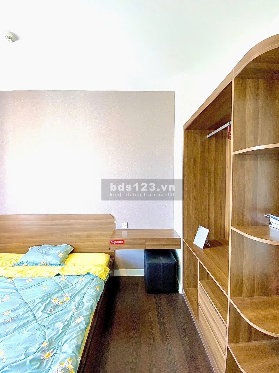 Chung cư Oriental Plaza, Âu Cơ, Tân Thành: 84m2, 2p ngủ, 2wc, 13 triệu
