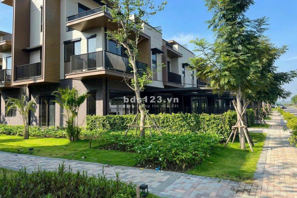 Bán nhà phố 2 mặt tiền chủ đầu tư Nam Long ưu đãi đến 1.8 tỷ. Nhà hiện hữu sẳn bàn giao