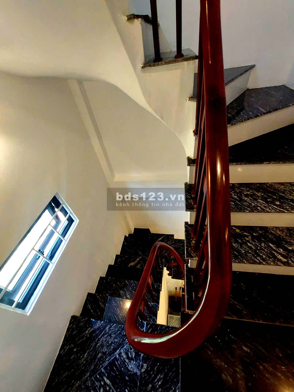 Nhận nhà đón Tết, phúc lợi 32M – 5 tầng chỉ 4.X tỷ - Sổ đỏ sẵn sàng sang tên - Cách ô tô tránh 30M