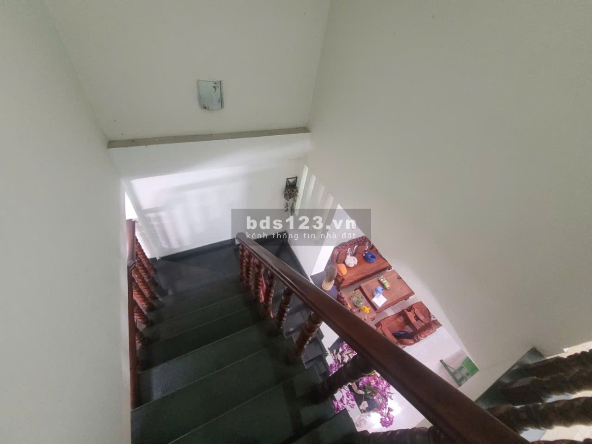 Bán nhà 2 tầng 1 trệt 1 lầu 72m2, 3.43 tỷ đường nhựa 12m,dt743,Nguyễn Thị khắp, tân đông hiệp