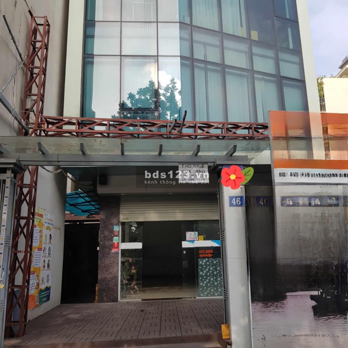 Chính chủ cho thuê tầng 1 MBKD phố Nguyễn Văn Huyên - Quan Hoa - Cầu Giấy Hà Nội. LH: 0906266066