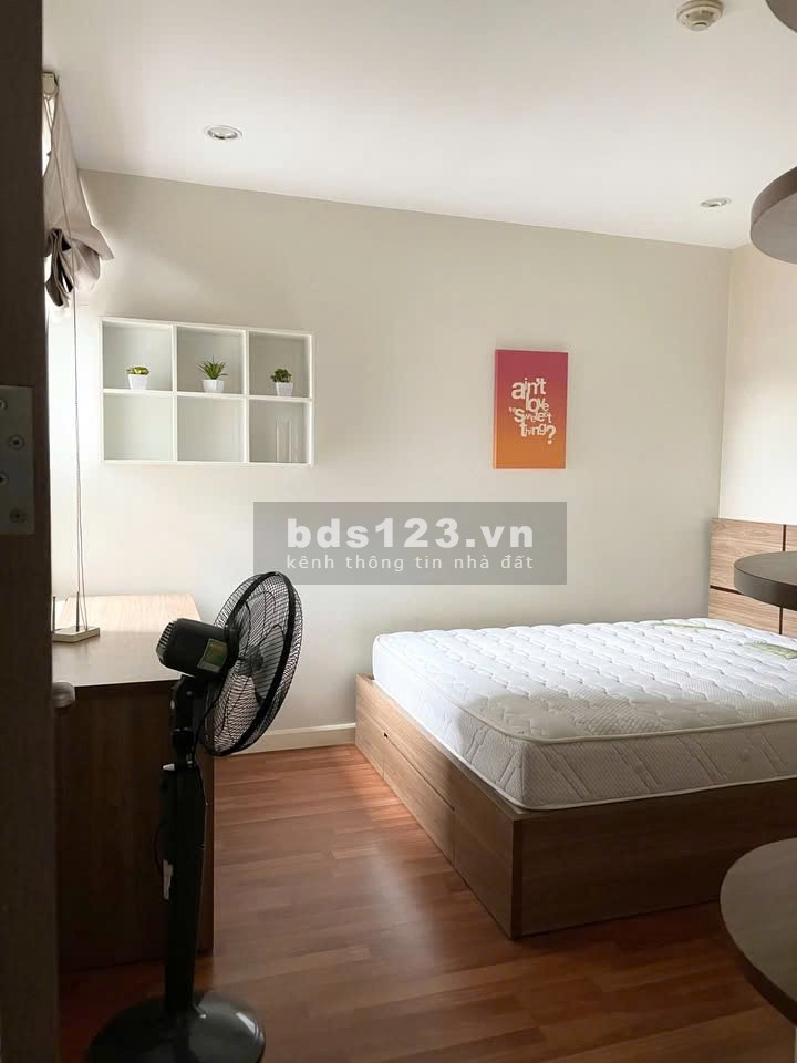 Chung cư Phúc Yên, Phan Huy ích,P15, Tân Bình: 2p ngủ, 2wc, Nt, 12tr