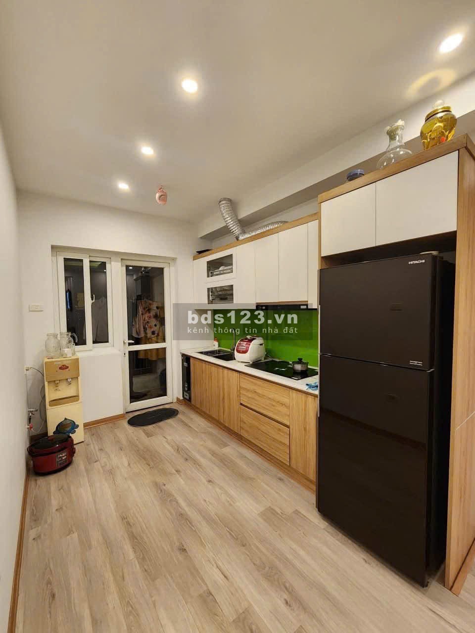 Chung cư Kington Residence, Hoàng Văn Thụ, P15, PN, 83m2, 2PN, 2WC, 20tr/tháng.