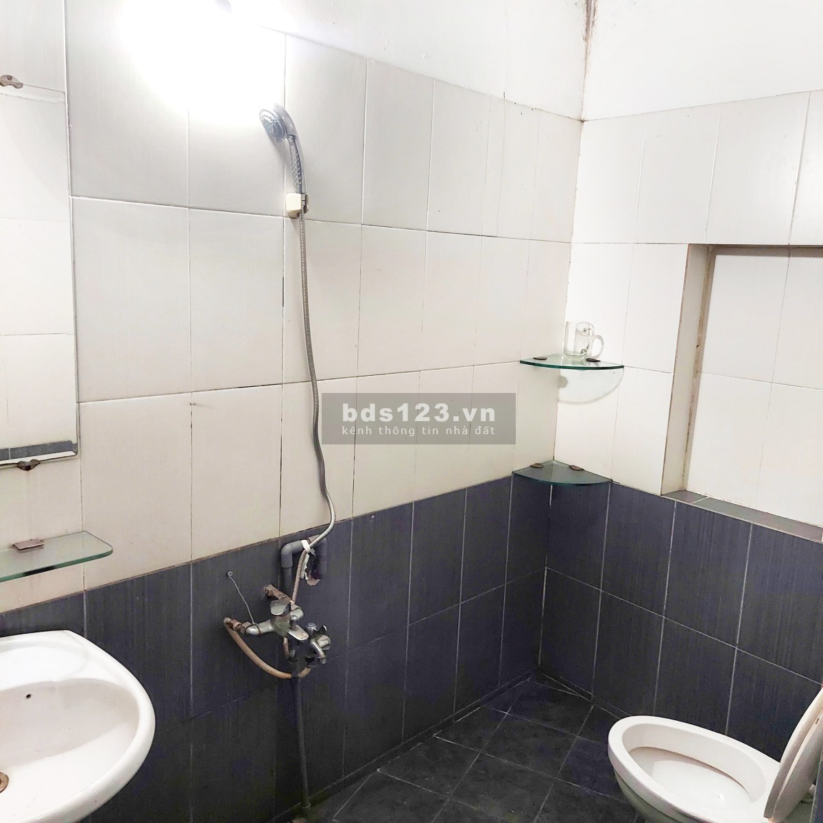 Chính chủ cho thuê nguyên căn nhà mặt tiền giá tốt
