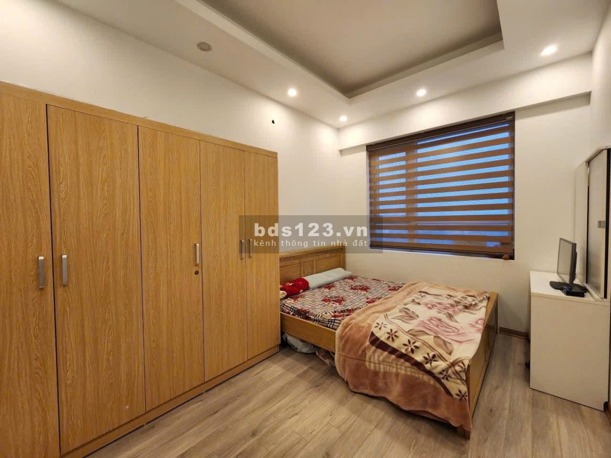 Chung cư Kington Residence, Hoàng Văn Thụ, P15, PN, 83m2, 2PN, 2WC, 20tr/tháng.