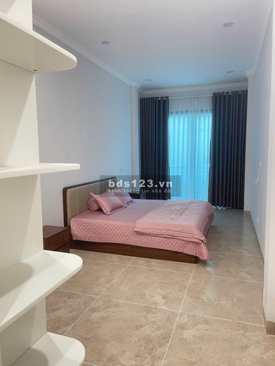 Nhà ở Tết ngõ 61 phố Lạc Trung, Hai Bà Trưng. Trước nhà ô tô tránh, 31m2 x 5 Tầng 9 Tỷ