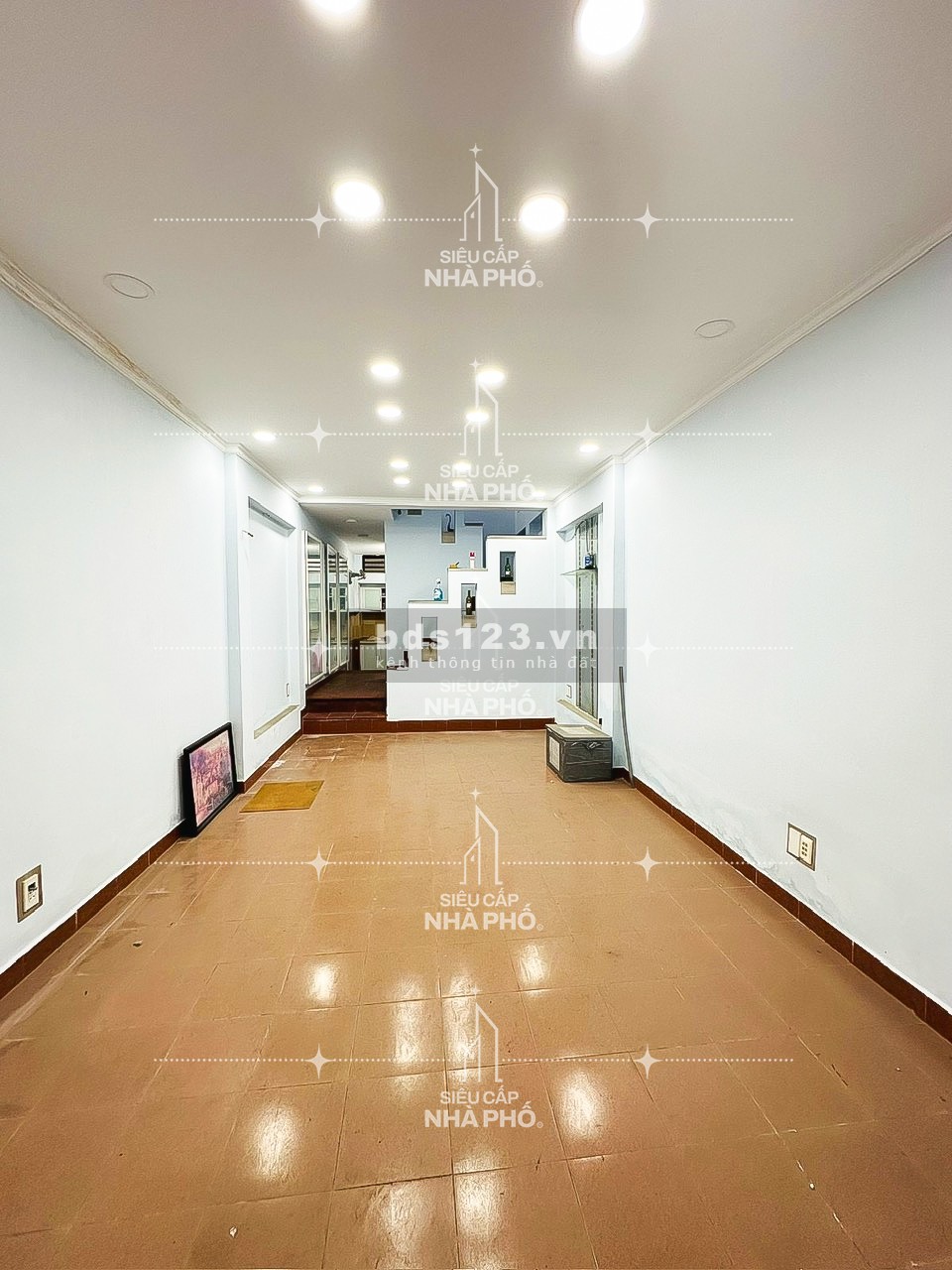 6.2 tỷ với 70M2 tại trung tâm quận 3? - Sát mặt tiền - 4 Phòng - Tiện ích bổ vây