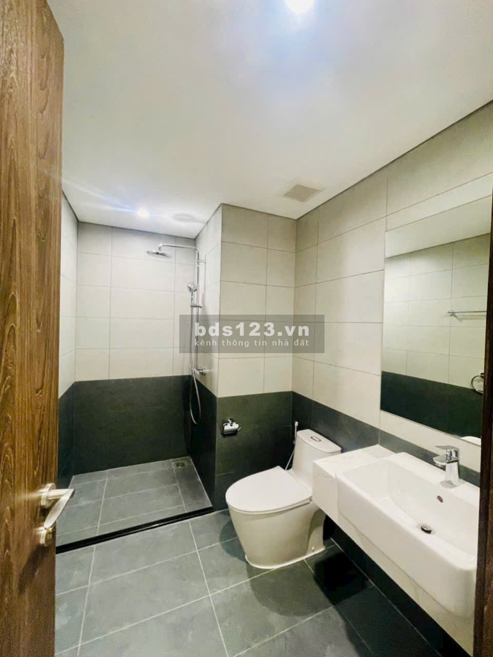 Căn hộ 8tr 2PN Beverly đẳng cấp 5 sao Vinhomes Quận 9
