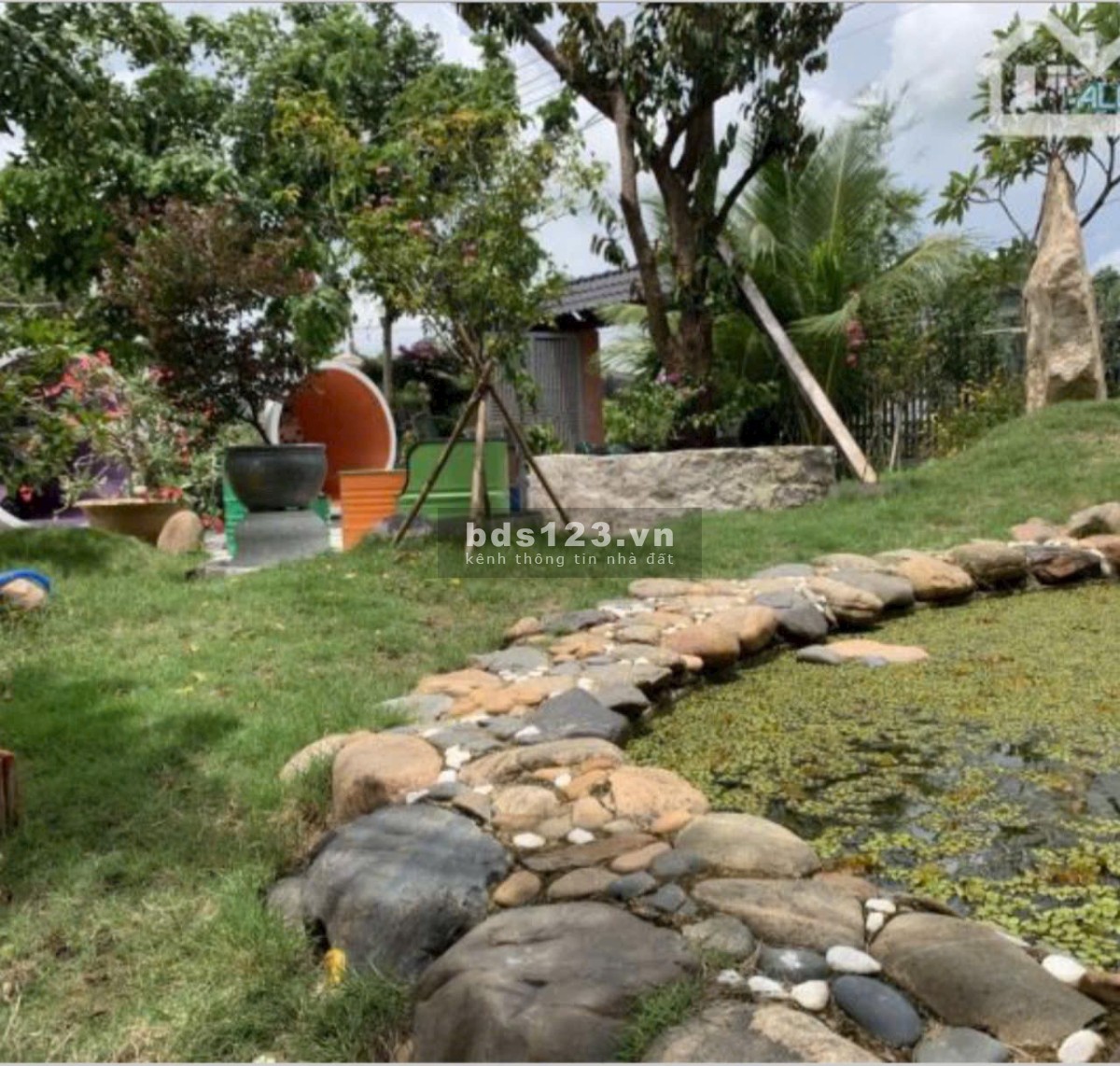 CHÍNH CHỦ CẦN BÁN GẤP CĂN BIỆT THỰ NHÀ VƯỜN BÀ RỊA VT. GIÁ 9 TỶ TL