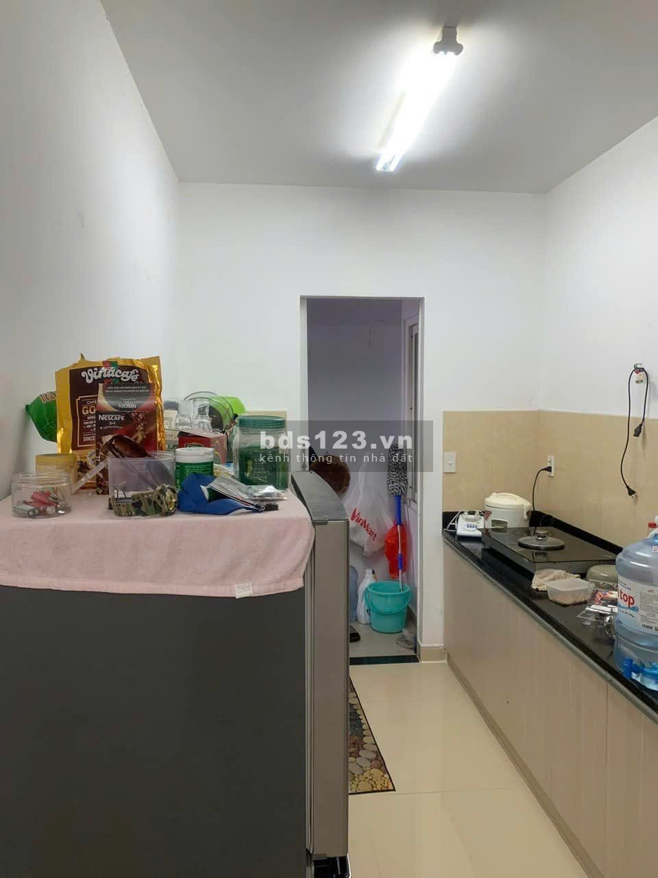 Screc Tower, Trường Sa, p12, Quận 3: 81m2, 2p ngủ, Nt, 14tr