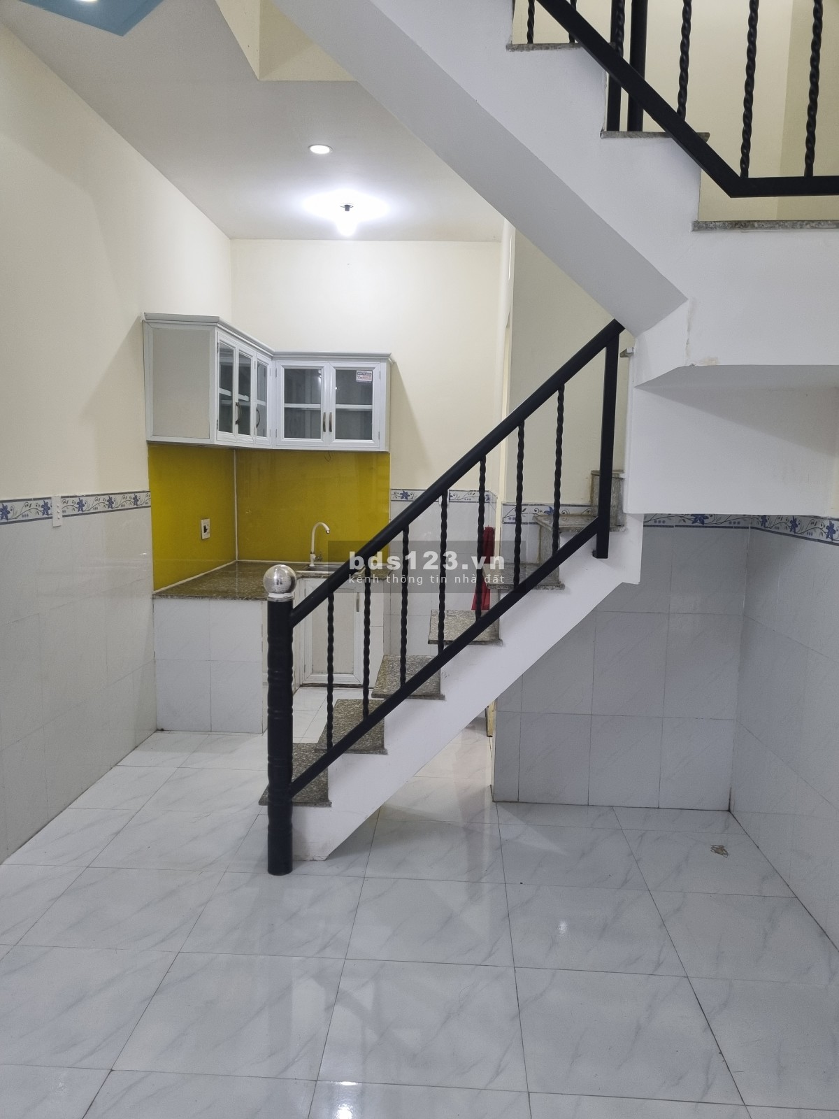 Nhà chính chủ cho thuê nguyên căn ngay trung tâm Tâm chợ Đường quận 12