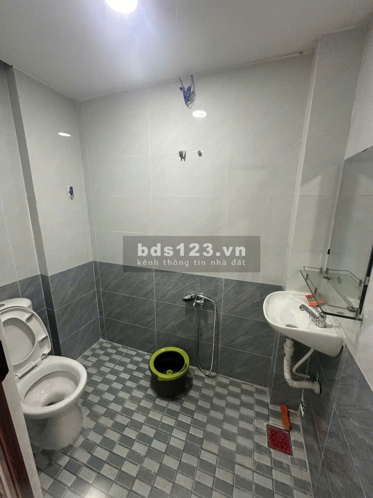 Nhà đẹp Liên Khu 1 - 6 HXH 3.9x10 gần HL2 3.x tỷ