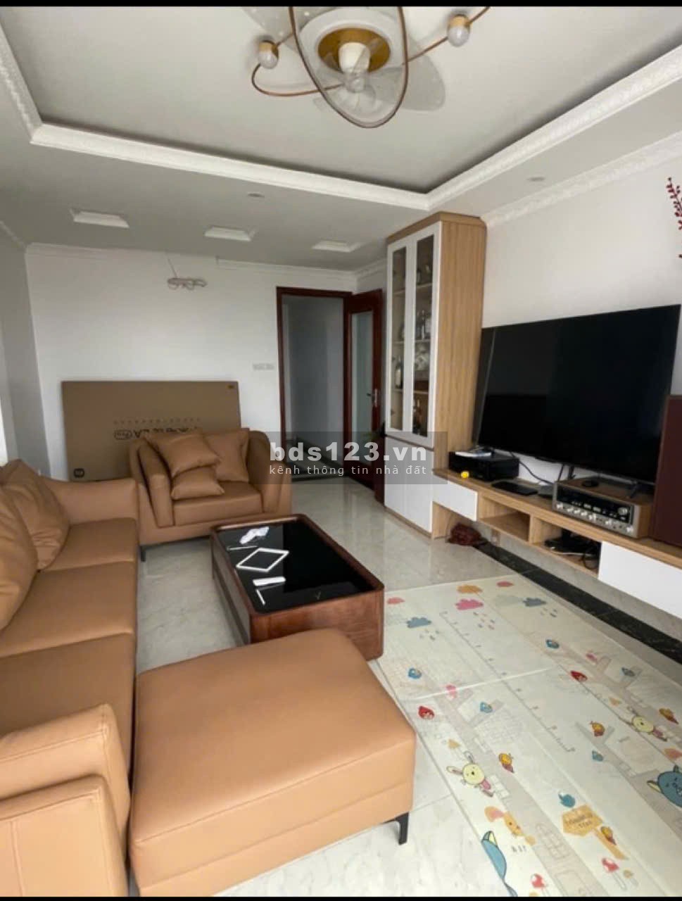Bán nhà phố Dương Khuê – Phân lô – Oto tránh – DT 56M2. Giá 12T. LH: 0949859830.