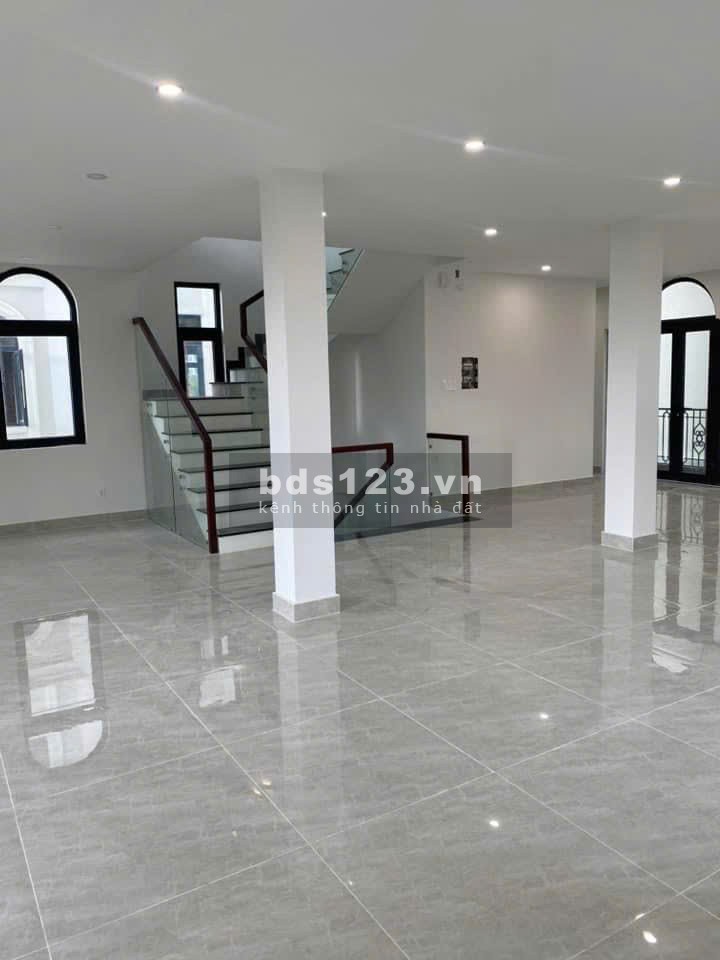 Cho thuê Boutique villa 275m2 nhà Phố, Biệt Thự Vinhomes Quận 9