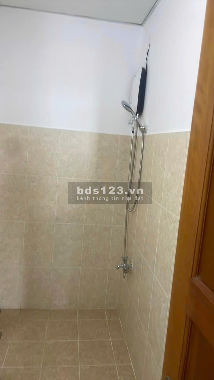 Chung cư Bàu cát, Hồng Lạc, Tân BÌnh: 85m2, 2p ngủ, 2wc, NT, 12tr/th