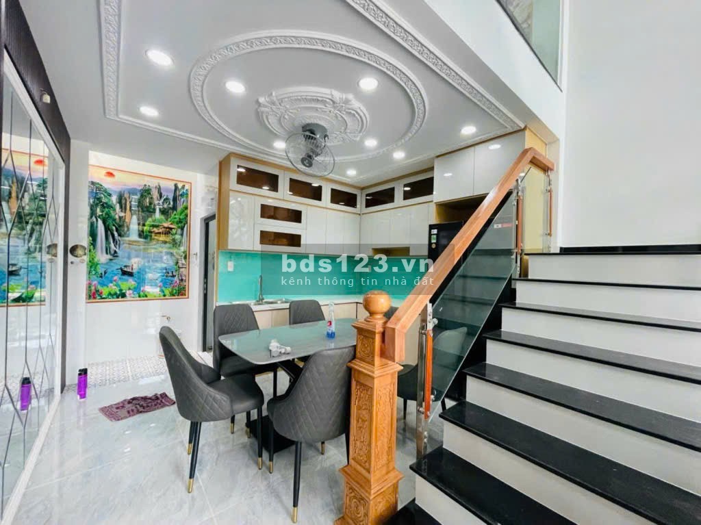 Siêu phẩm nhà đẹp chỉ cần dọn vào ở đón Tết
