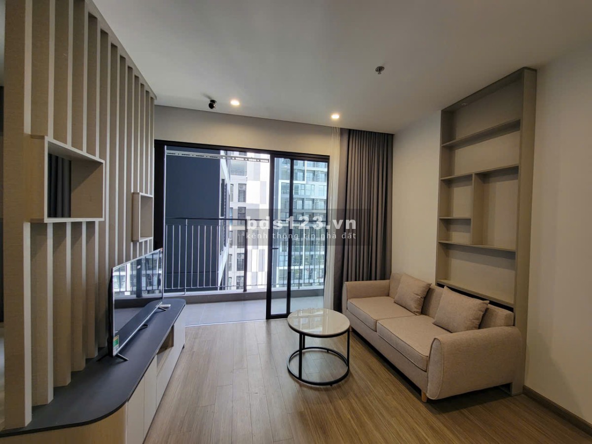 Cần bán căn studio bên The Pavilion, Vinhomes Ocean Park 36.7m2 setup full nội thất giá 1.98 tỷ