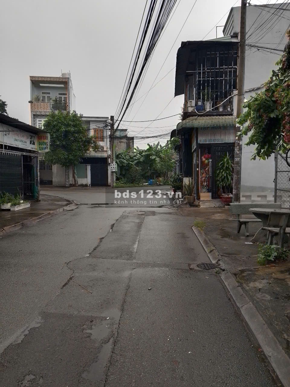Bán nhà 1 trệt 1 lửng 68m2 (5x13.6), 2.15 tỷ, Nguyễn Thị Minh Khai, Chiêu Liêu, Tân Đông Hiệp, Dĩ An