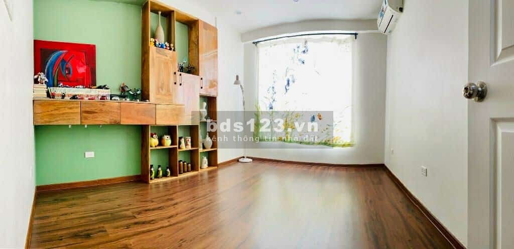 Nhà đẹp quên lối về - Ô tô, Hoàng Quốc Việt - Cầu Giấy, phân khúc hơn 4 tỷ