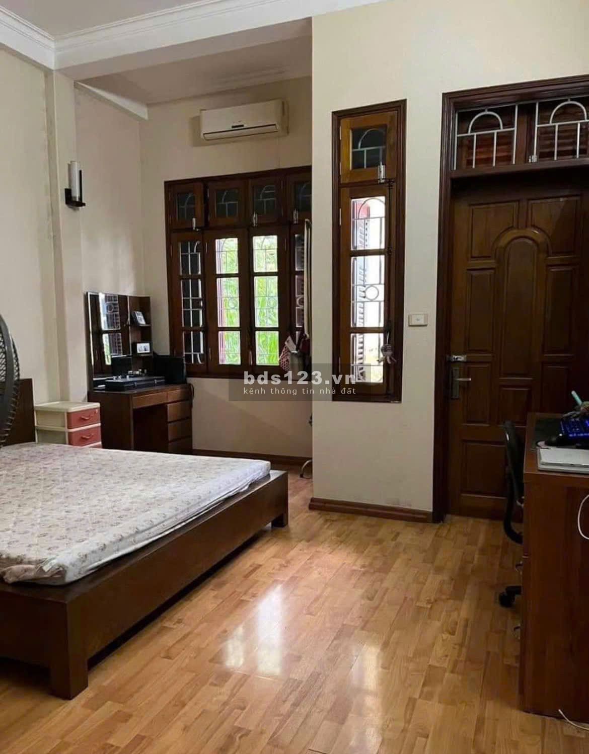 Căn hộ riêng Nam Kỳ Khởi Nghĩa, P6, Quận 3, 103m2, 2PN, 12tr/tháng.