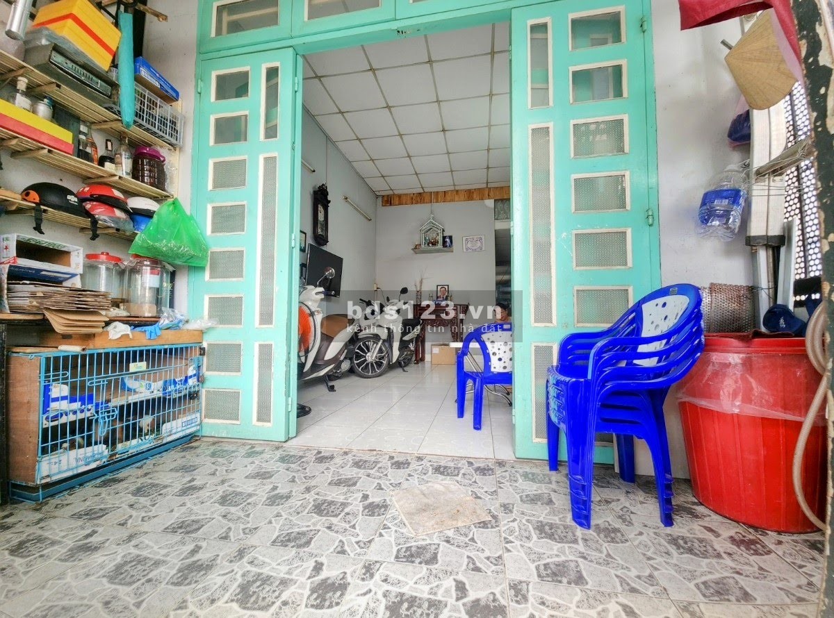 Bán nhà mặt tiền Dương Bá Trạc P.1 Q.8 - 60 m2 - 2 tầng - Giá 6.5 Tỷ