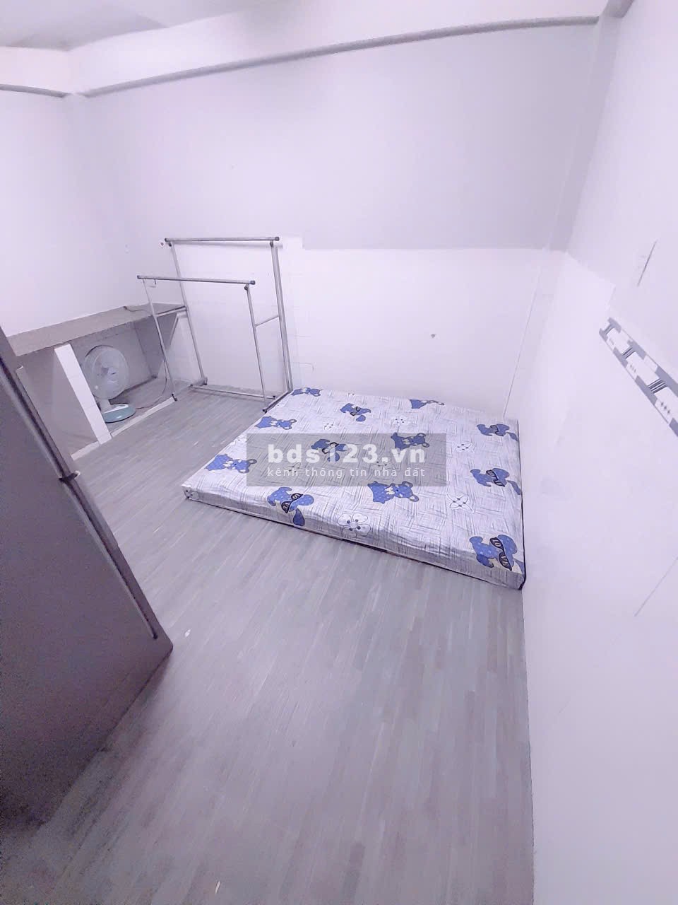 PHÒNG TRỌ TẦNG TRỆT RỘNG 25M2 GẦN SÂN BAY & CHỢ PHẠM VĂN…