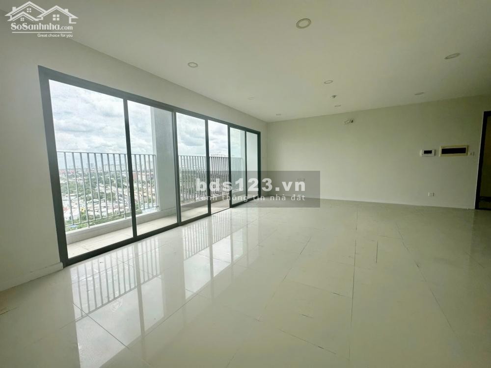 Cần bán căn hộ 2PN/2WC/79m trung tâm Q7, đối diện SC vivo giá tốt
