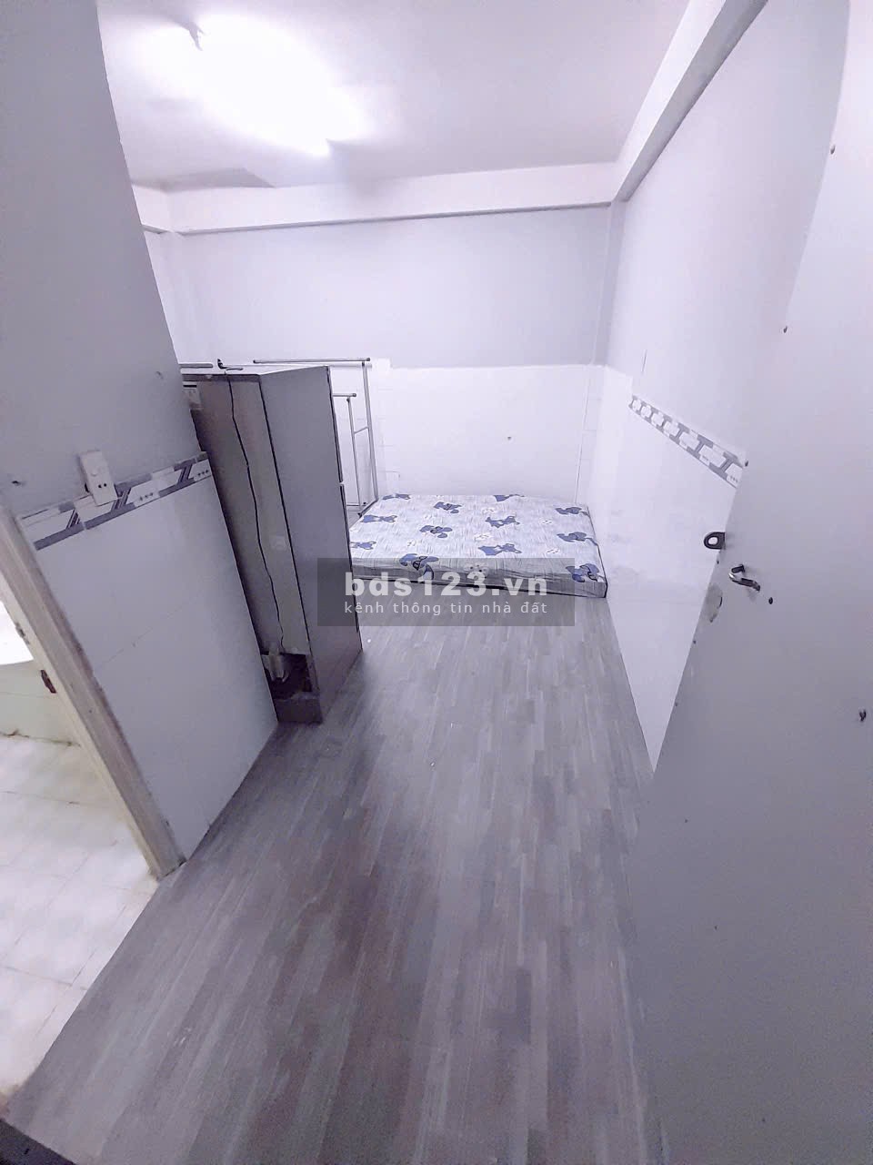 PHÒNG TRỌ TẦNG TRỆT RỘNG 25M2 GẦN SÂN BAY & CHỢ PHẠM VĂN…