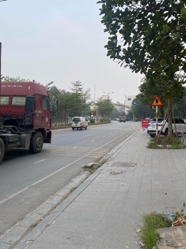 Siêu phẩm nhà mặt đường Lý Thánh Tông, thành phố Từ Sơn, 5 tầng, 110m2 không mua là hết