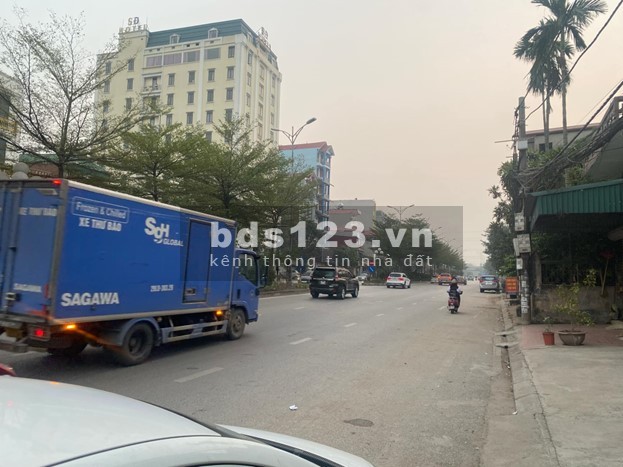 Cực phẩm nhà mặt đường Trần Phú, thành phố Từ Sơn, 123m2 diện tích sử dụng, 6m mặt tiền