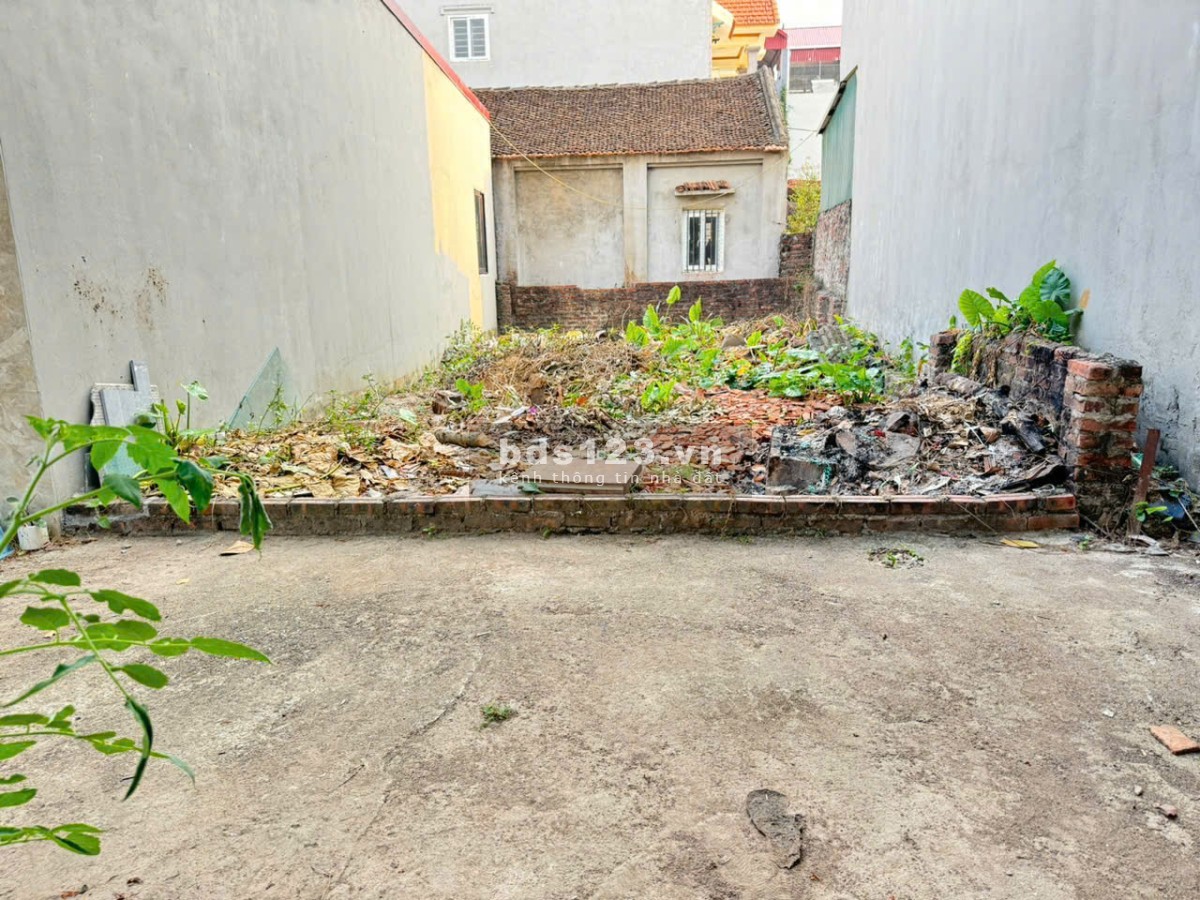 Bán đất thôn Đìa, Nam Hồng, Đông Anh, HN. Gần đường Võ Văn Kiệt. DT 46m, giá 2,85 tỷ.