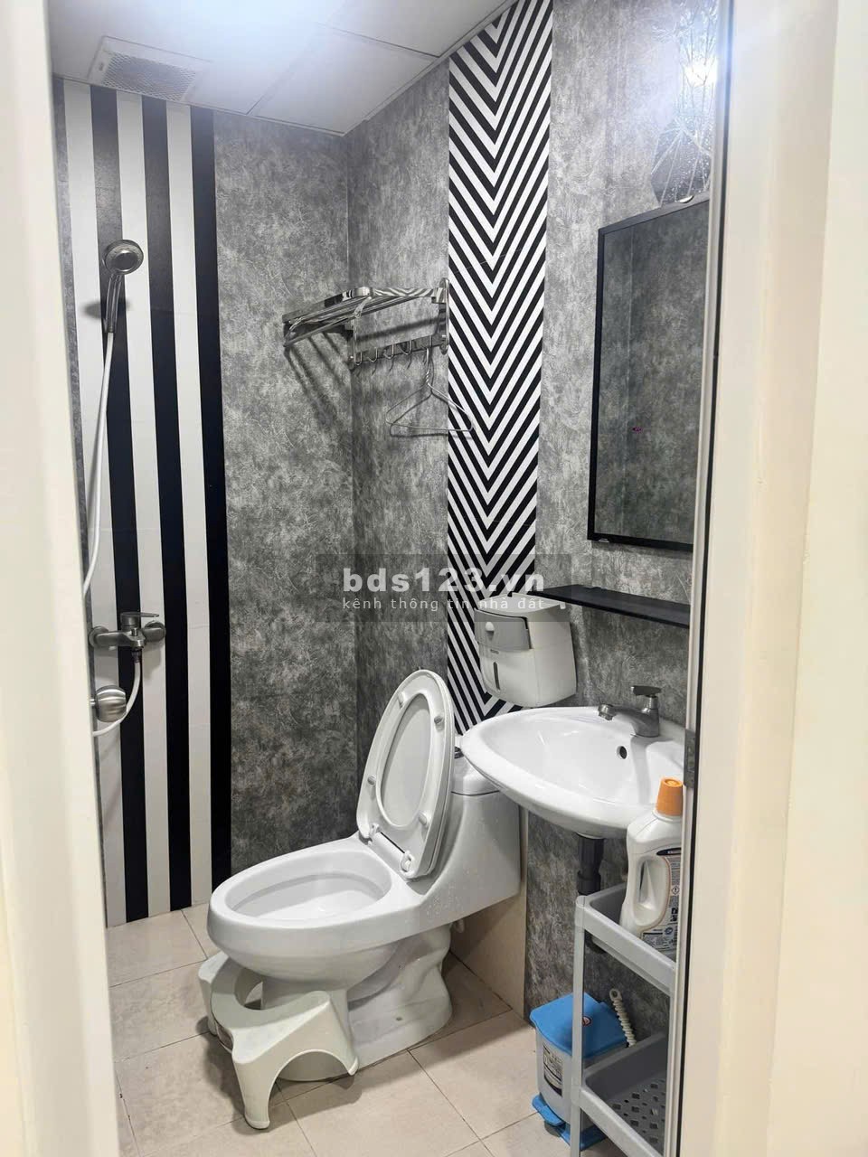 Chung cư Botanica, Hồng Hà, P2 Tân Bình: 74m2, 2p ngủ, 2wc 17tr/tháng