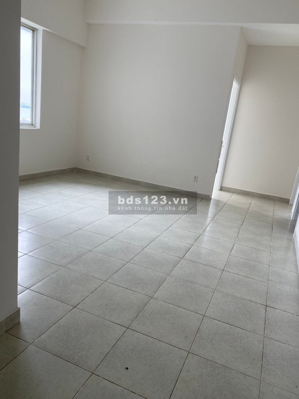 Bán căn 3PN 2WC 87m2 Phú Mỹ Thuận, tầng trung, hướng mát. GIÁ 1.6 tỷ. LH 0906 600 593