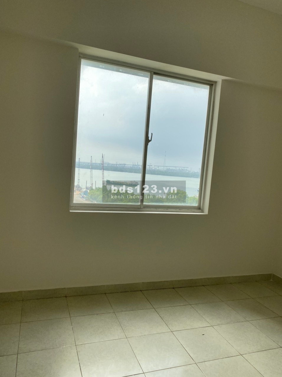 Bán căn 3PN 2WC 87m2 Phú Mỹ Thuận, tầng trung, hướng mát. GIÁ 1.6 tỷ. LH 0906 600 593