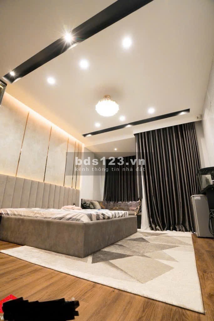 Bán nhà hẻm xe hơi góc 2 mặt tiền Tân Bình 44M 5 tầng 4PN full nội thất 12.55 tỷ